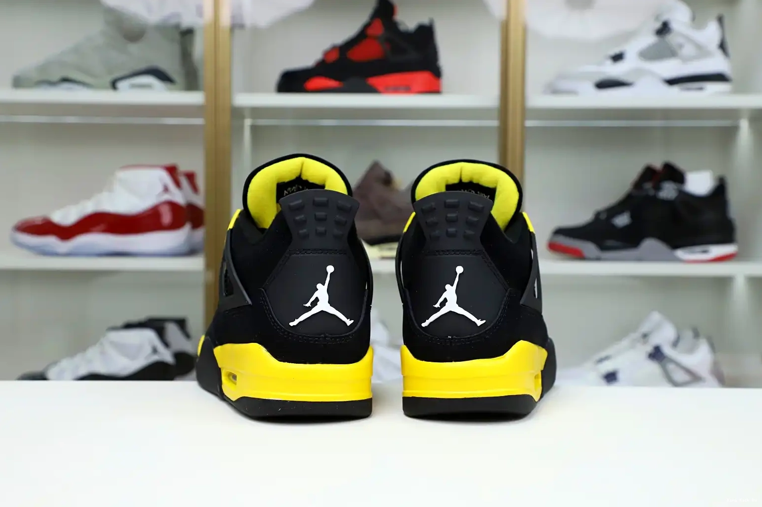 Jordan4 Kimikick 2023 Air  Jordan thunder 0819